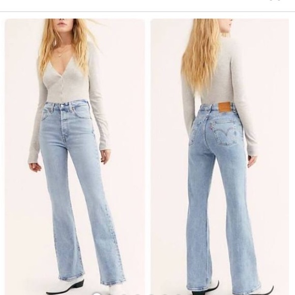 Levi’s Ribcage Flare Jeans - Picture 1 of 4